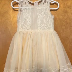 Lace Flower Girl Dress